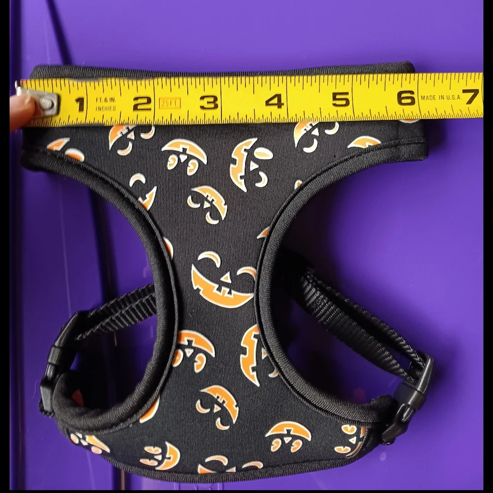 💜🎃 NWOT Glow In Dark Reversible Dog Comfort Harness XXS Halloween Pumpkin